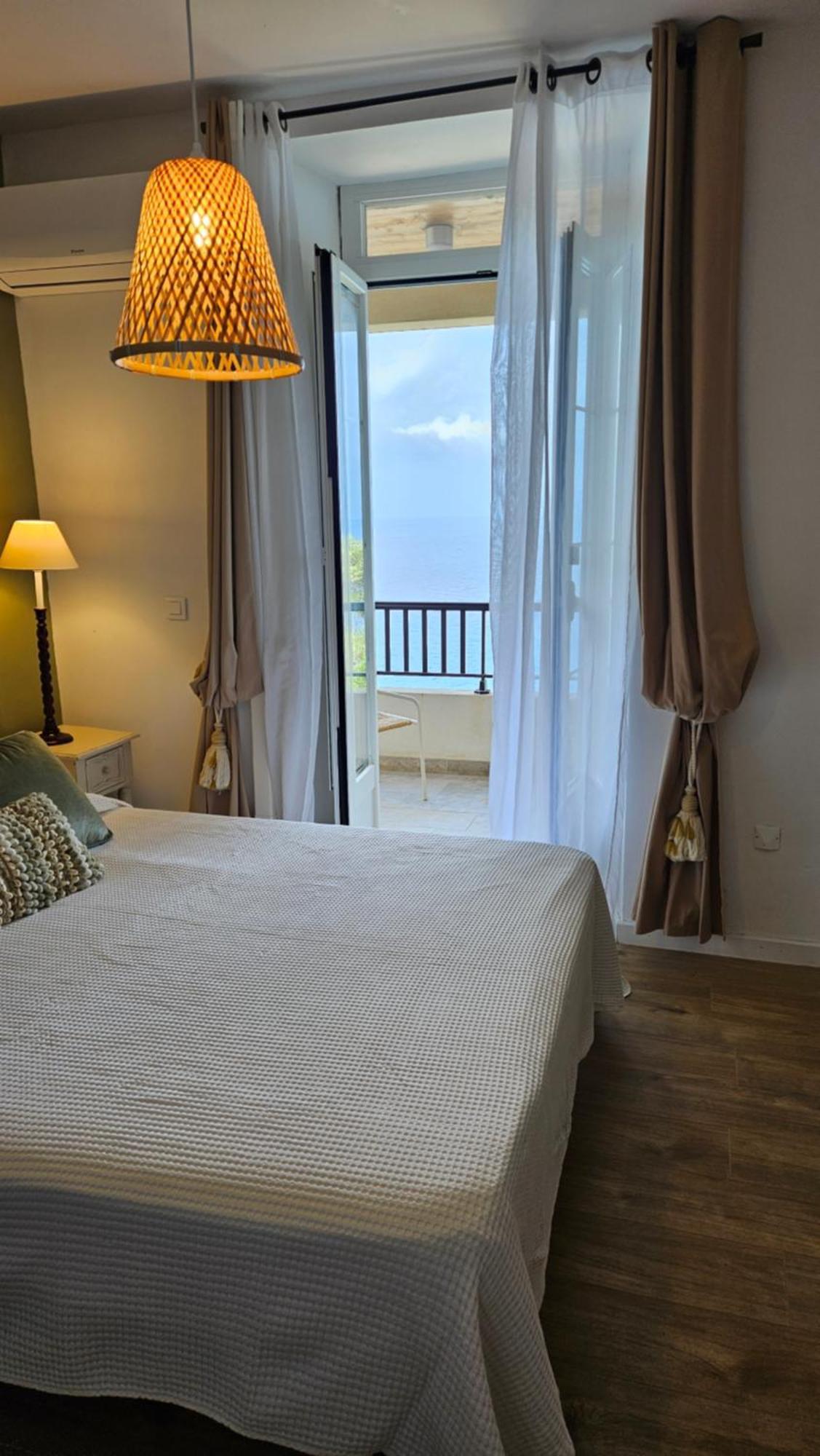 Maison Bella Vista Bed & Breakfast *